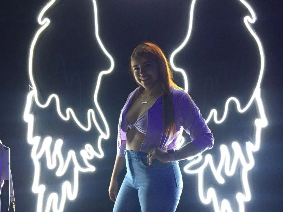 curvyandnatural immagine del profilo del modello di cam