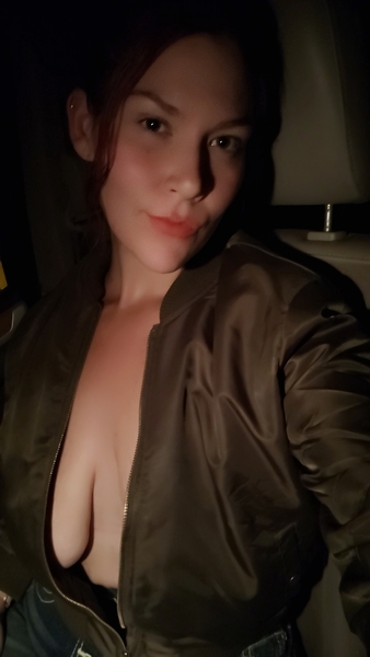 Performer GoddessAphrodite69 Photo 2