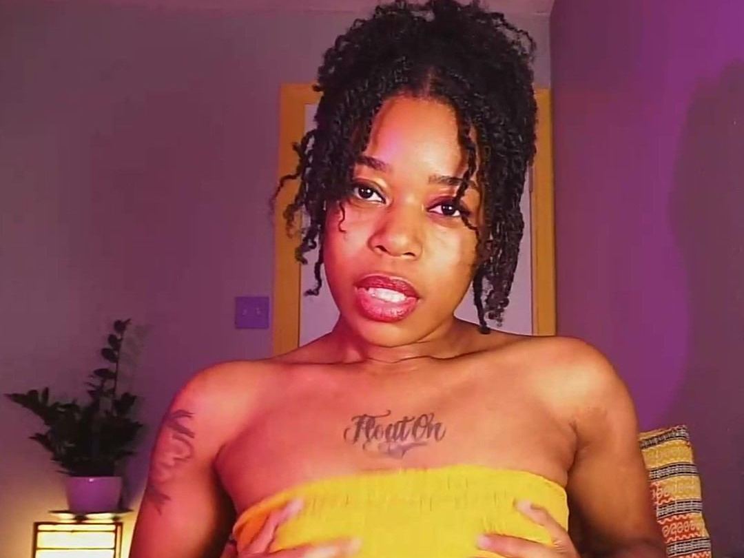 lovelymilfy Profilbild des Cam-Modells