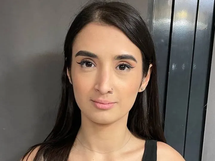 AkiraHikari cam model profile picture