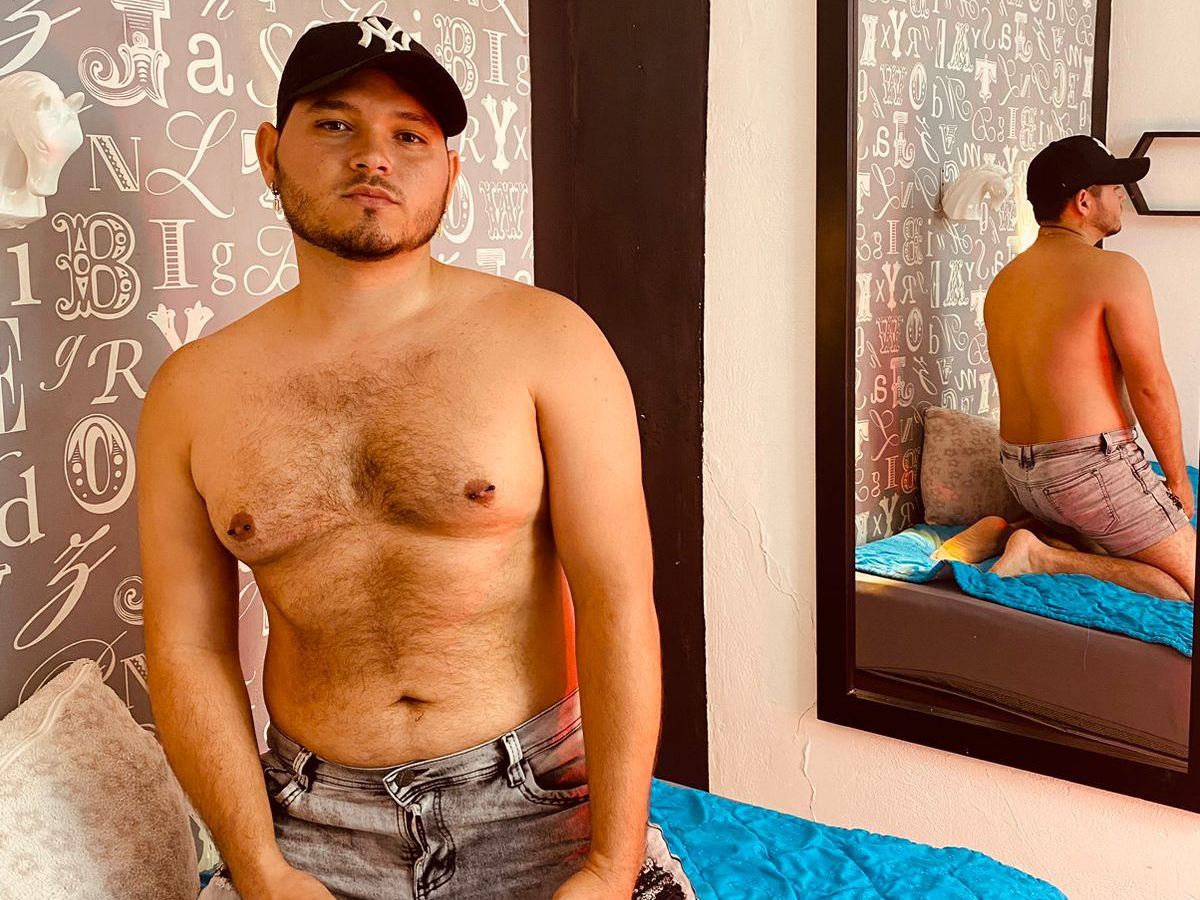 Foto de perfil de modelo de webcam de Rommel