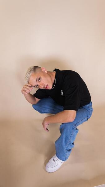 Artiest AphroditeRoss Foto 2