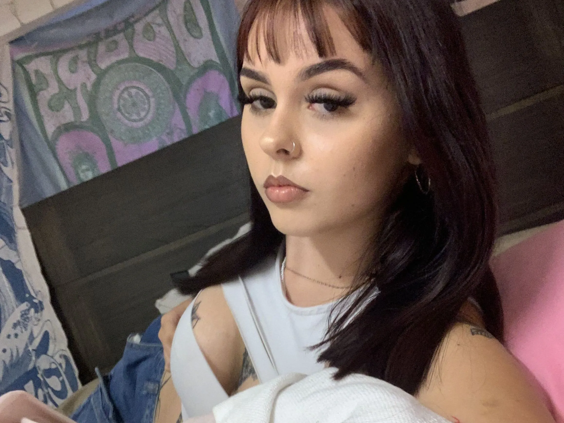 Tiara111 cam model profile picture