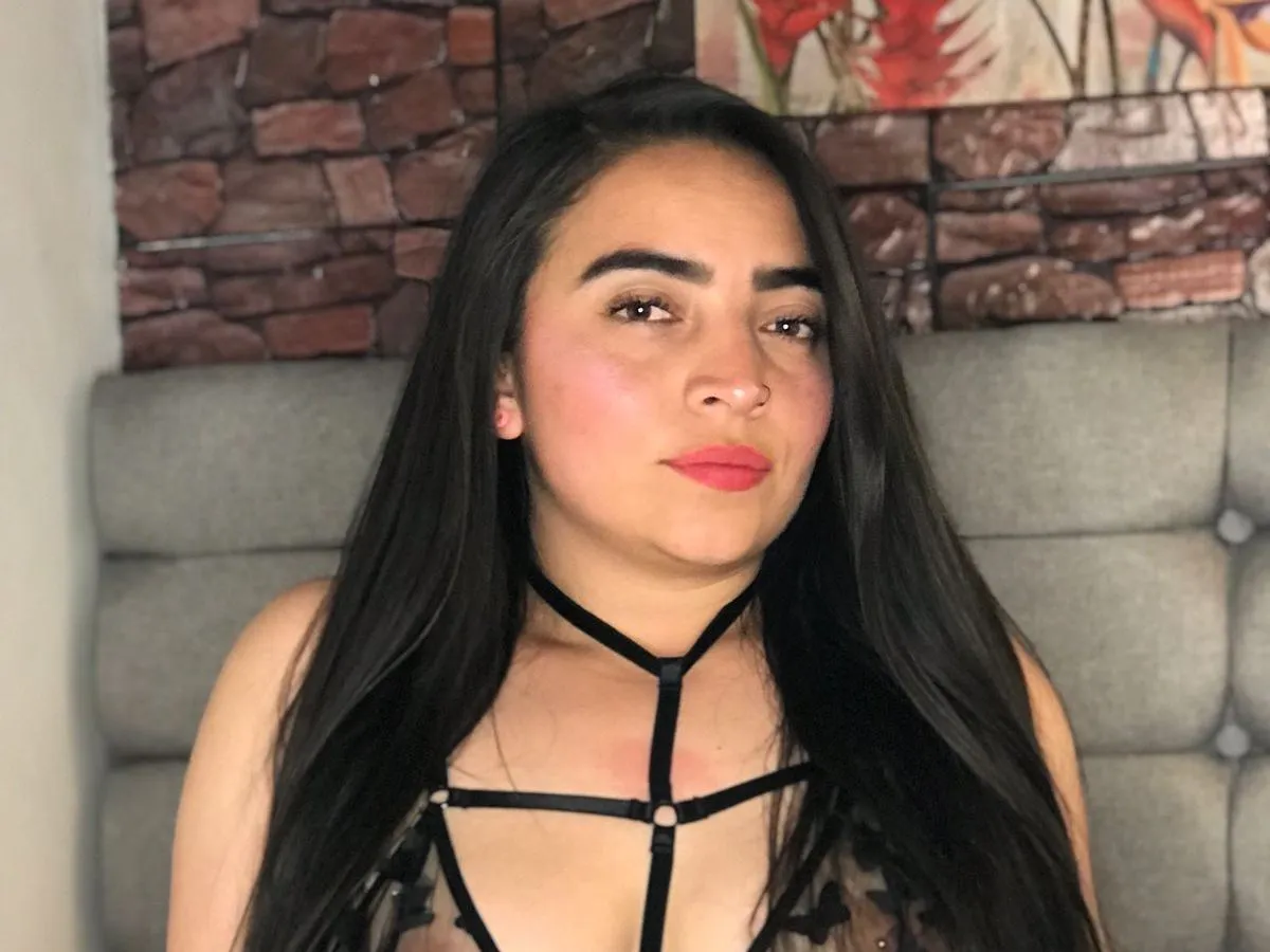 samantakler profielfoto van cam model