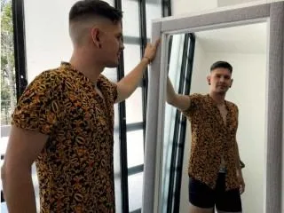 Image de profil du modèle de webcam Hectorfeet