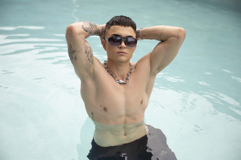 Interprète AndyHuntt Photo 6