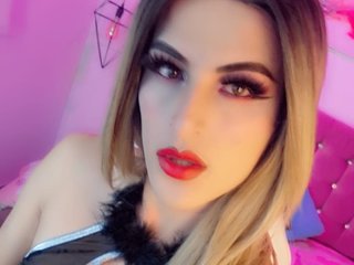 Imagen de perfil de modelo de cámara web de YarethRouss