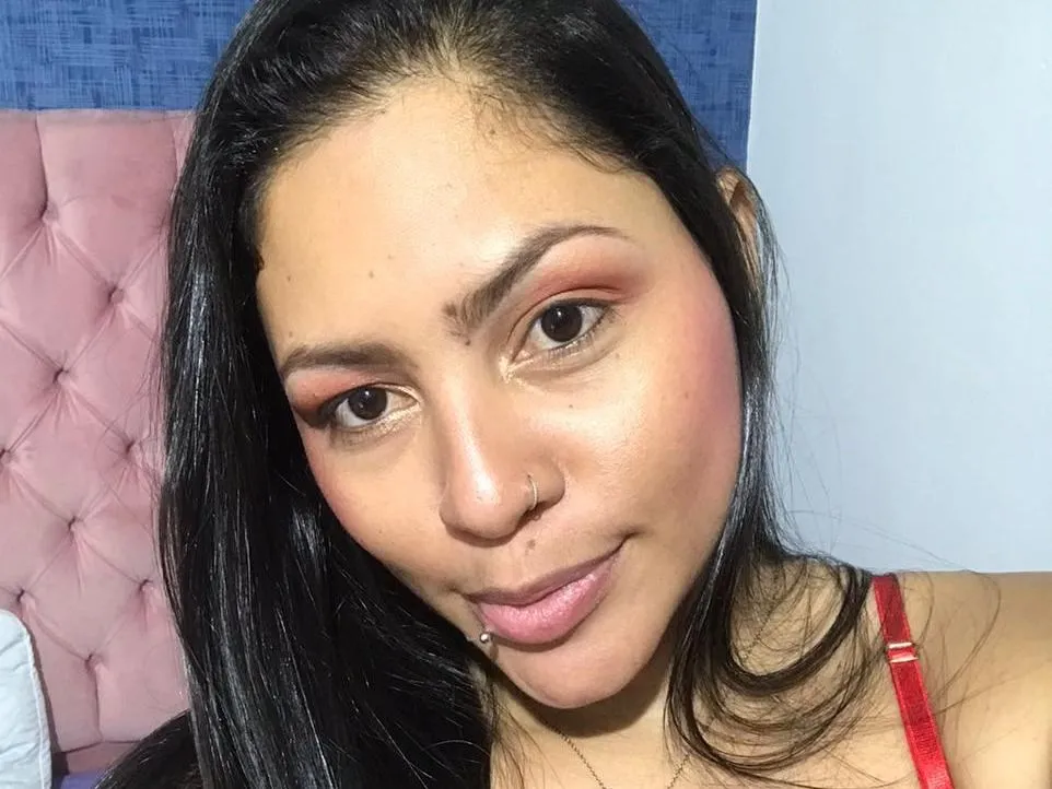 LiaMaturee profielfoto van cam model