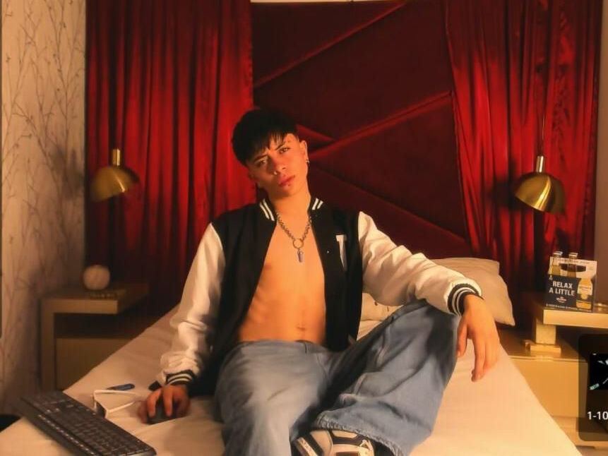 Foto de perfil de modelo de webcam de Perceo