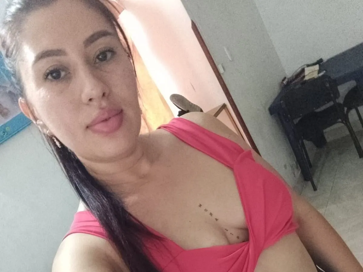 Maacarenalovee Profilbild des Cam-Modells