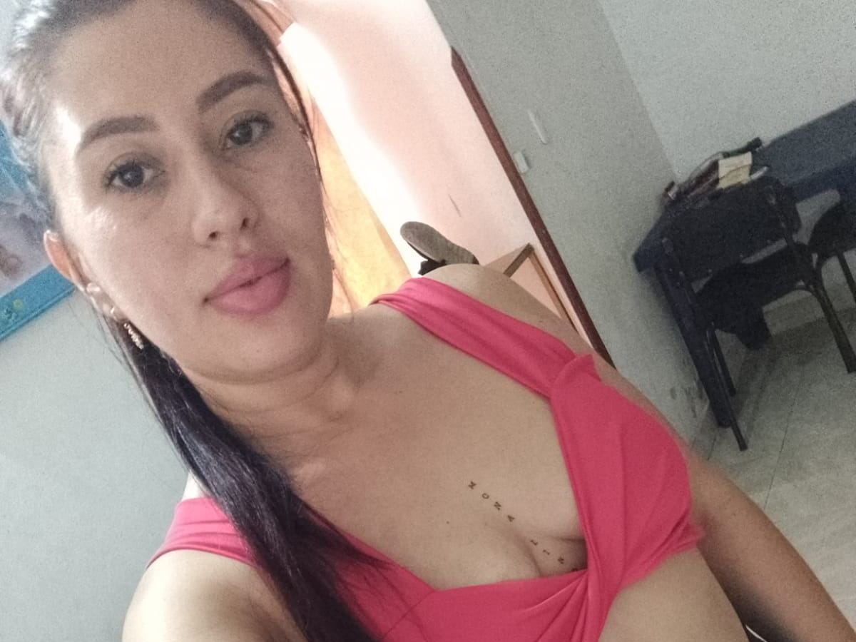 Maacarenalovee profielfoto van cam model