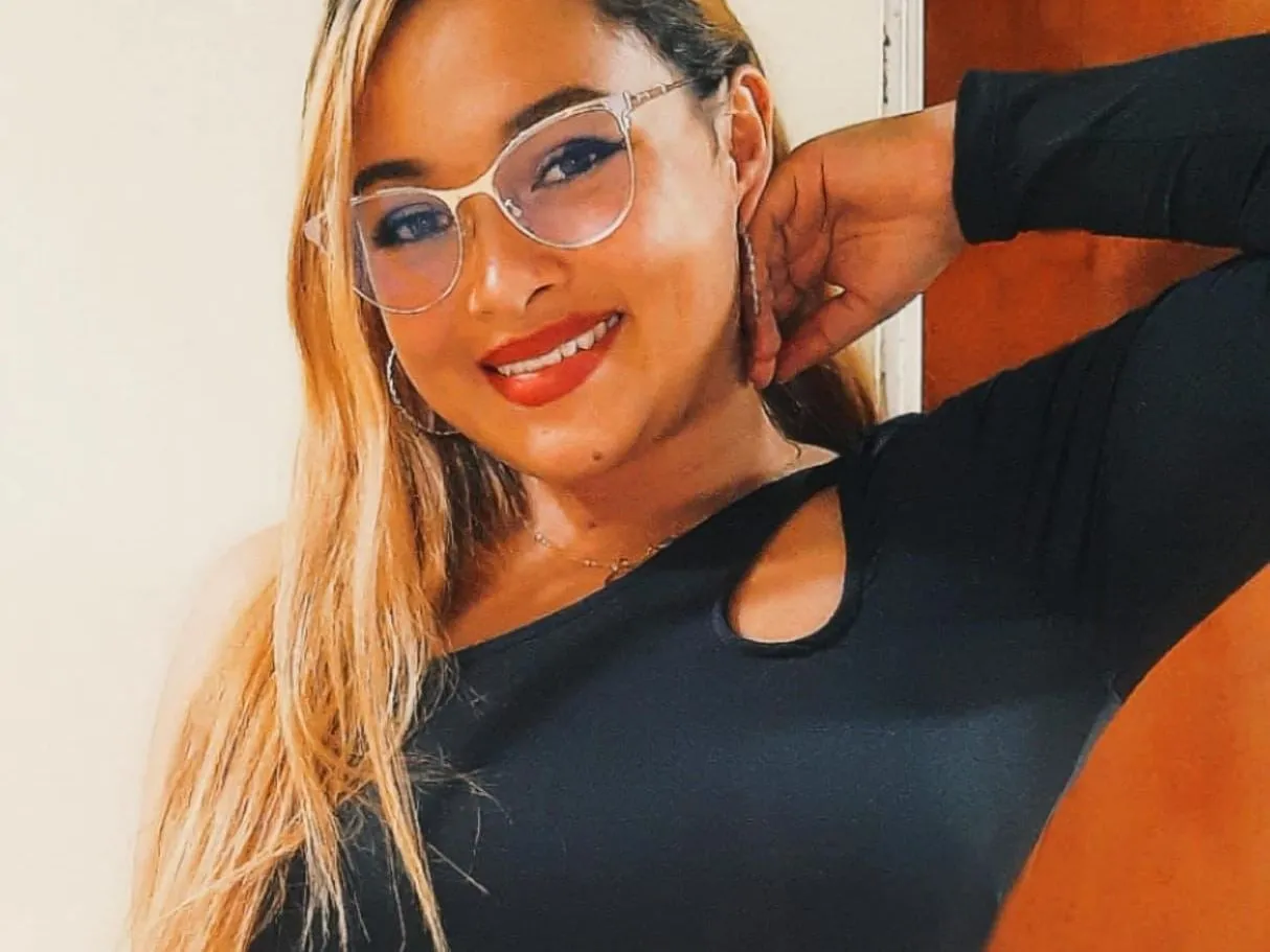 Image de profil du modèle de webcam AliiaxGarciaa