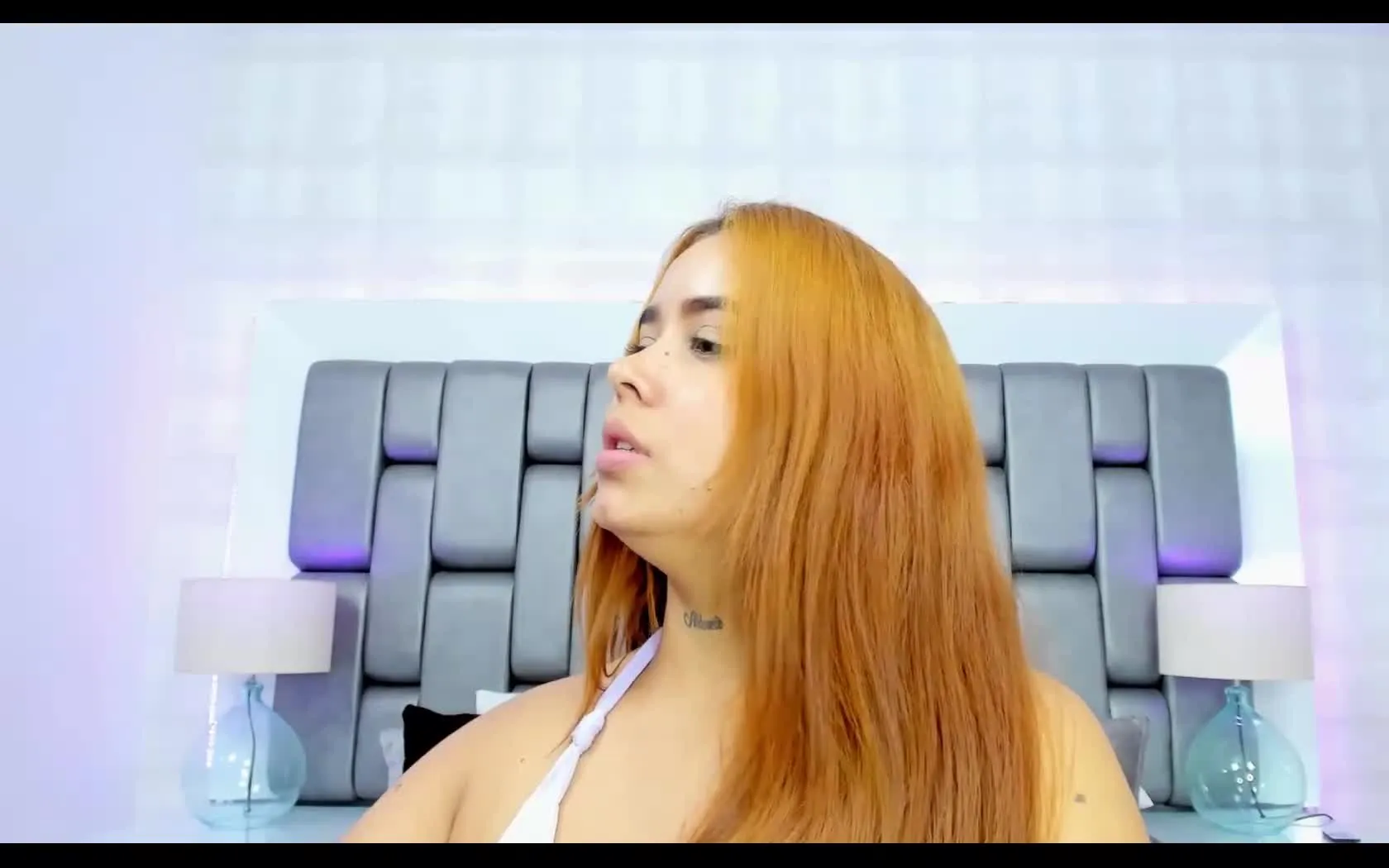 Artista NinnaClarck Video 1