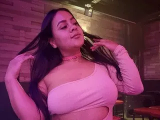 BellaaRosee18