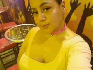 BellaaRosee18