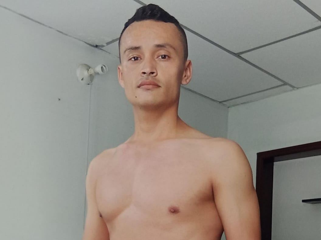 ErickClover Profilbild des Cam-Modells