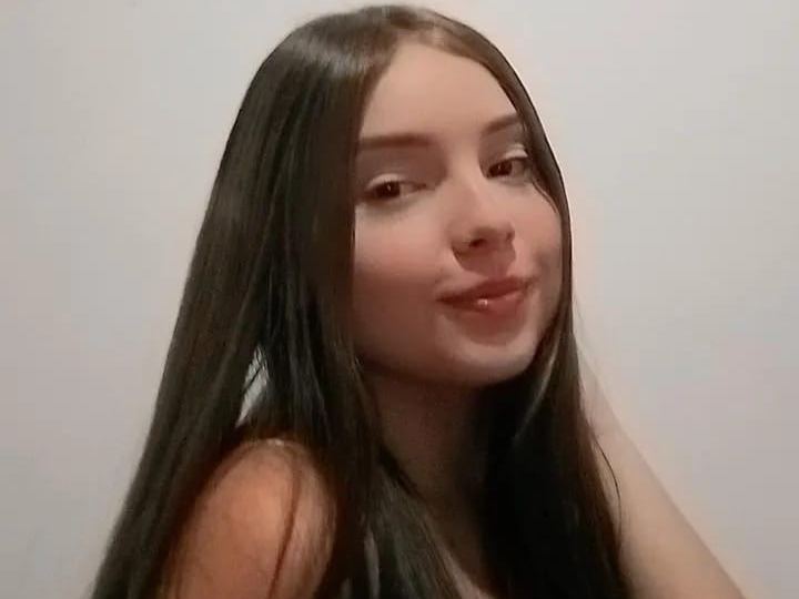 Profilbilde av AliissonCute webkamera modell