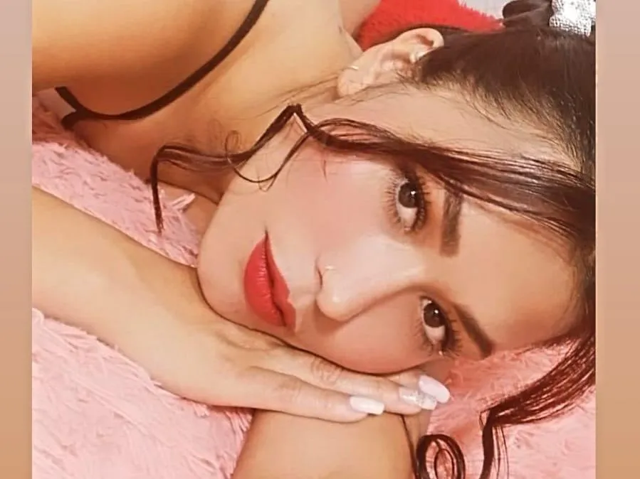 Imagen de perfil de modelo de cámara web de Lovelydhaian