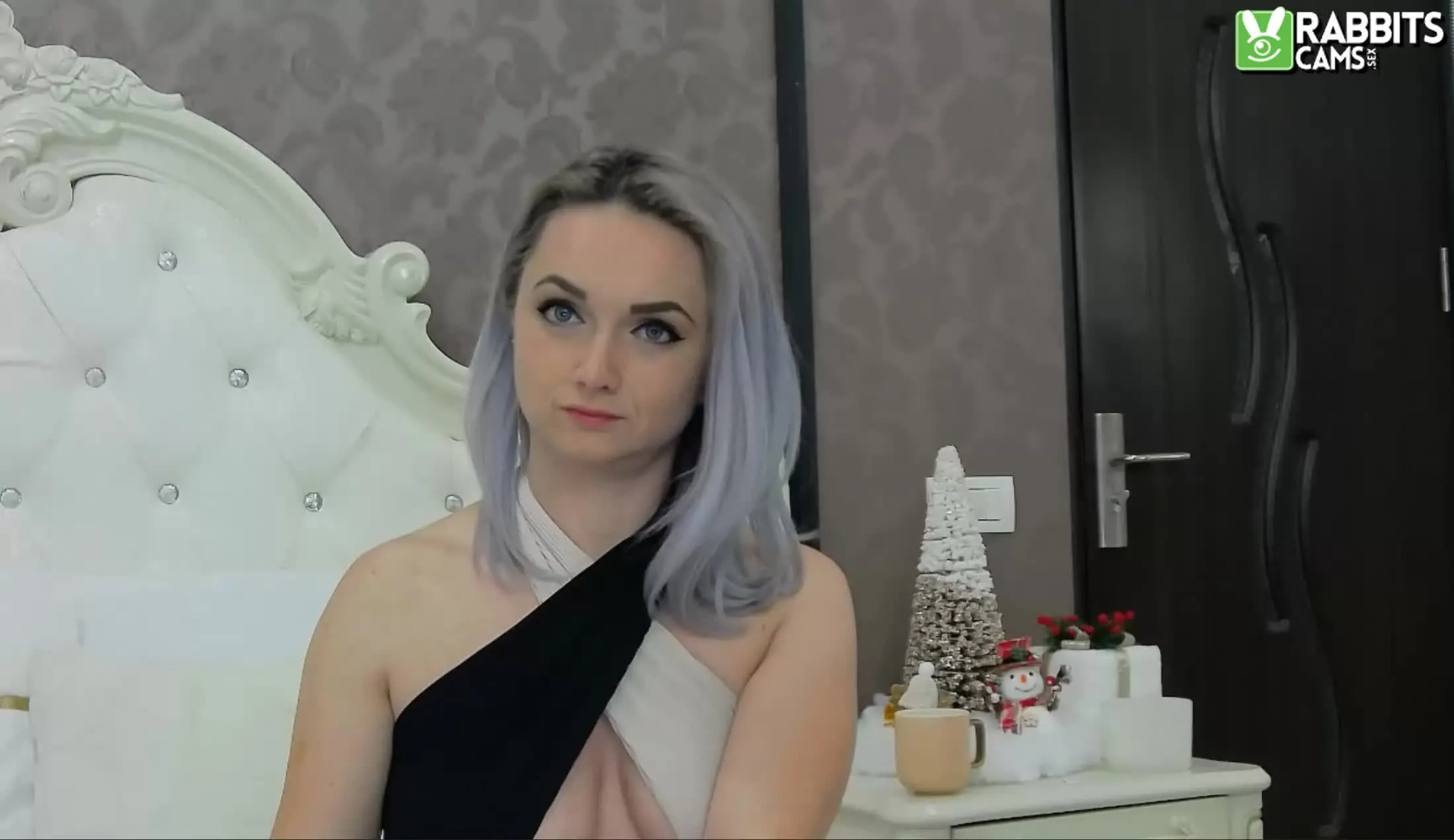 Artista EllianaReese Video 4