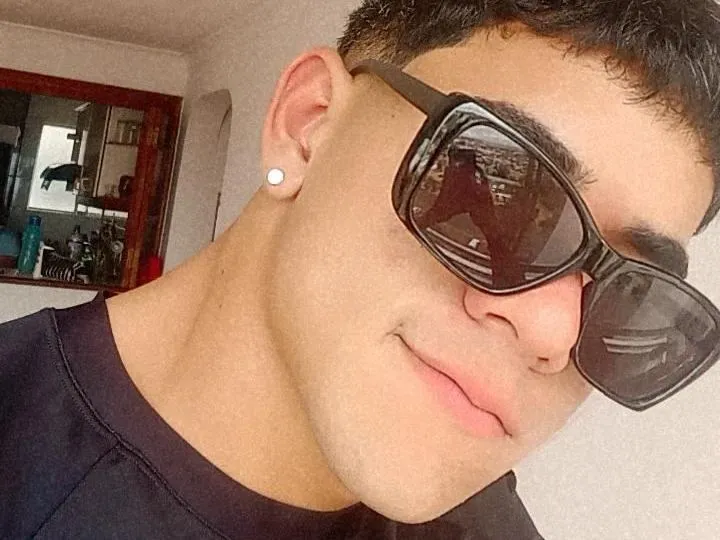 Foto de perfil de modelo de webcam de Mavyc