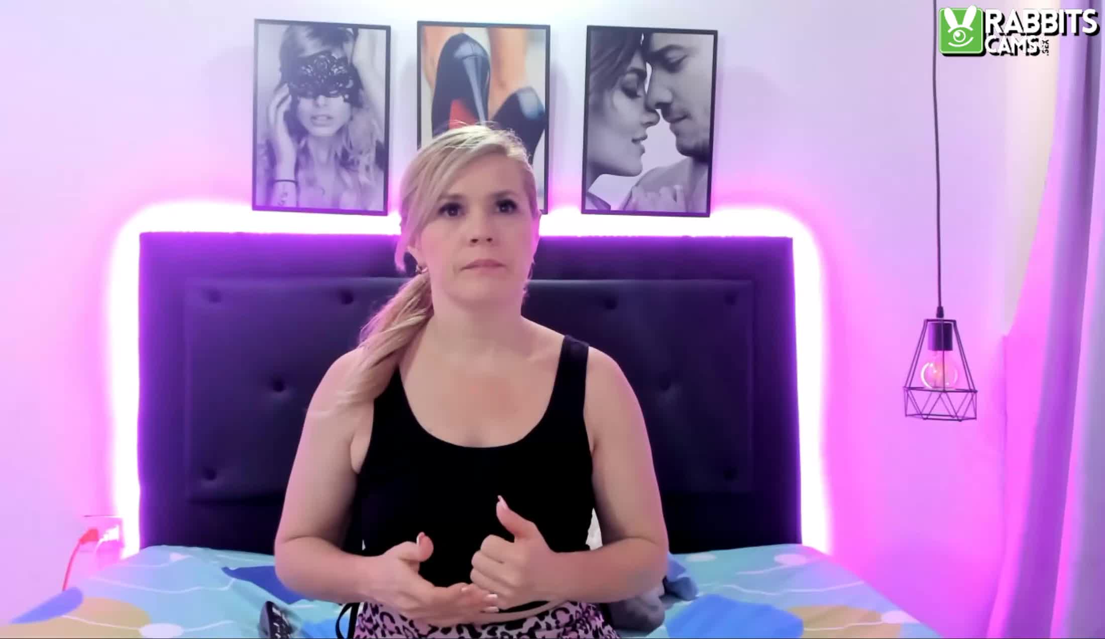 Performer TinaCharter Video 1