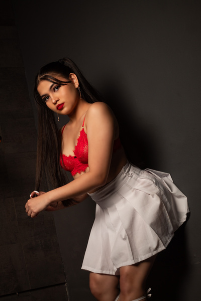 Intérprete DemiRousse Foto 5