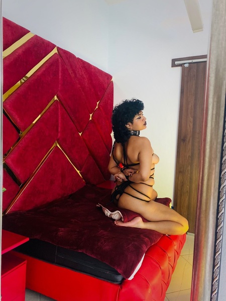 Artista SataniaUwU Foto 4