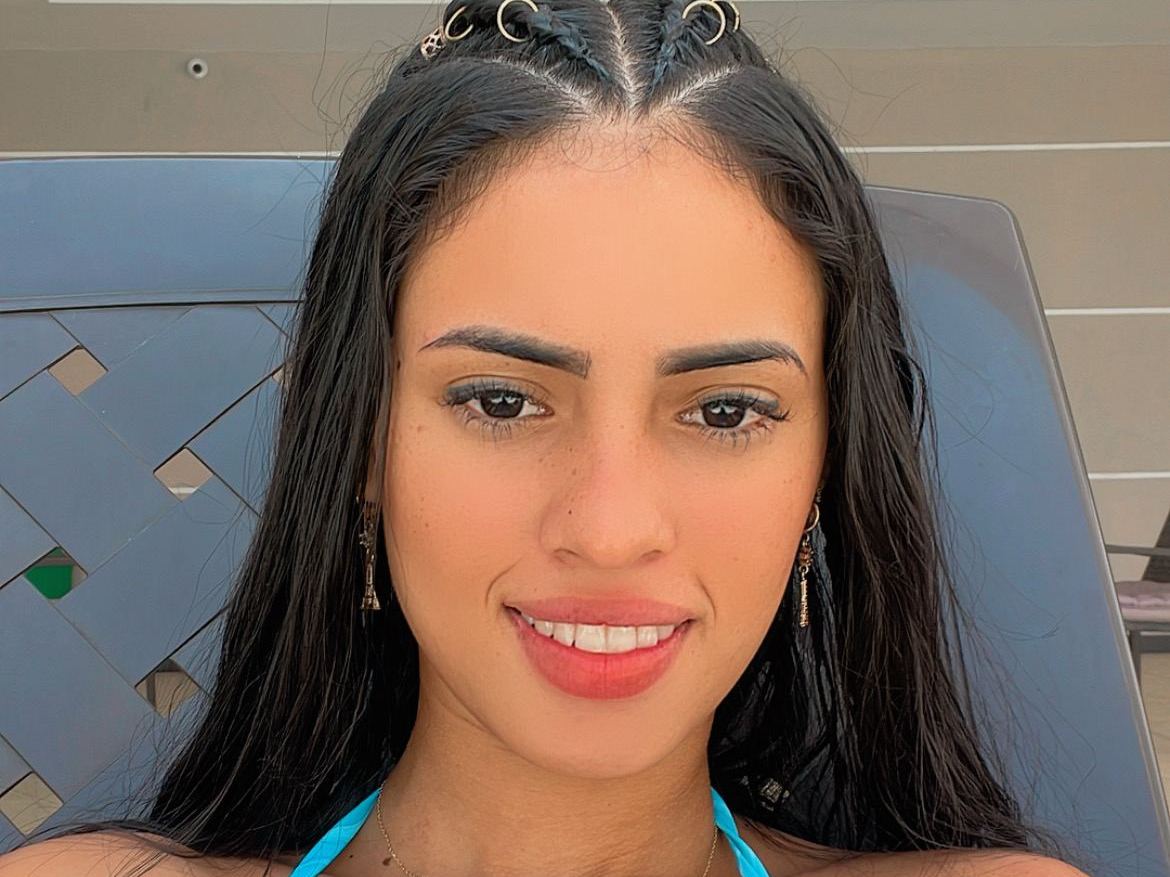 Foto de perfil de modelo de webcam de AlessiaCastillo