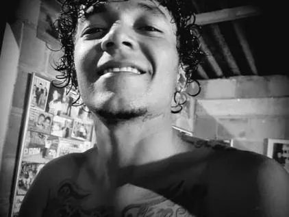 Imagen de perfil de modelo de cámara web de juniormodell