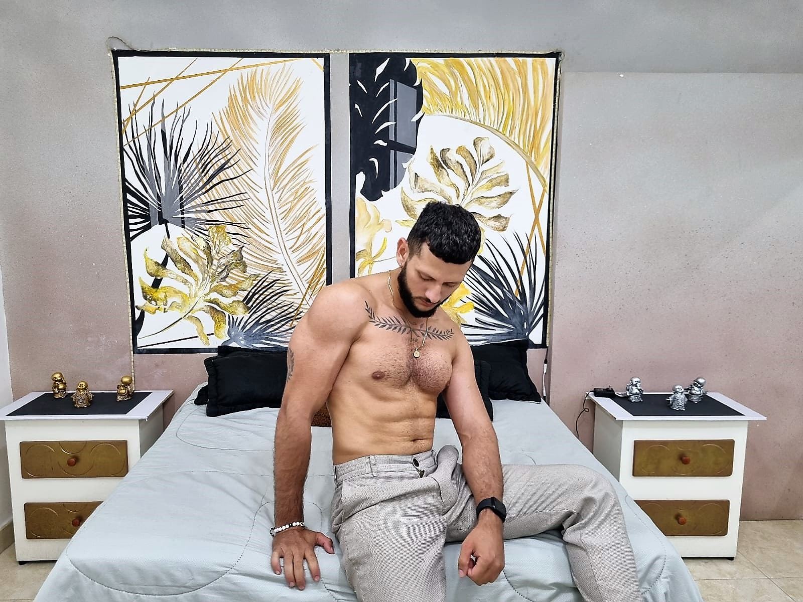 AdamBrayans profielfoto van cam model