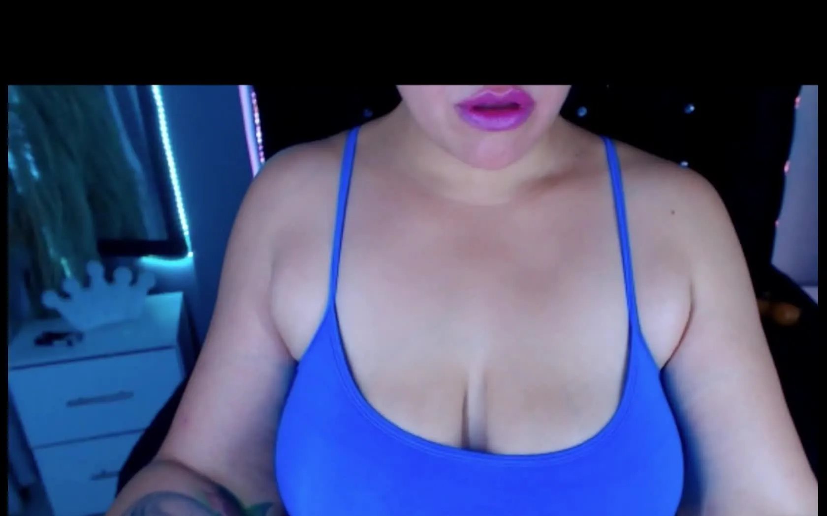 Performer thinaozzy Video 1