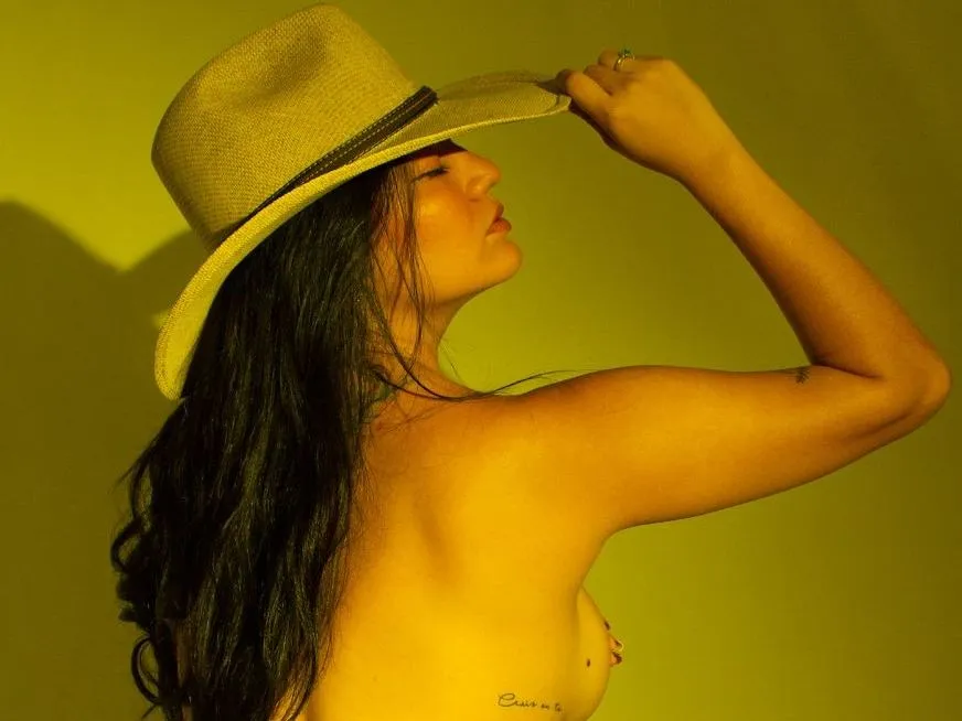 EmmilyToorres profielfoto van cam model