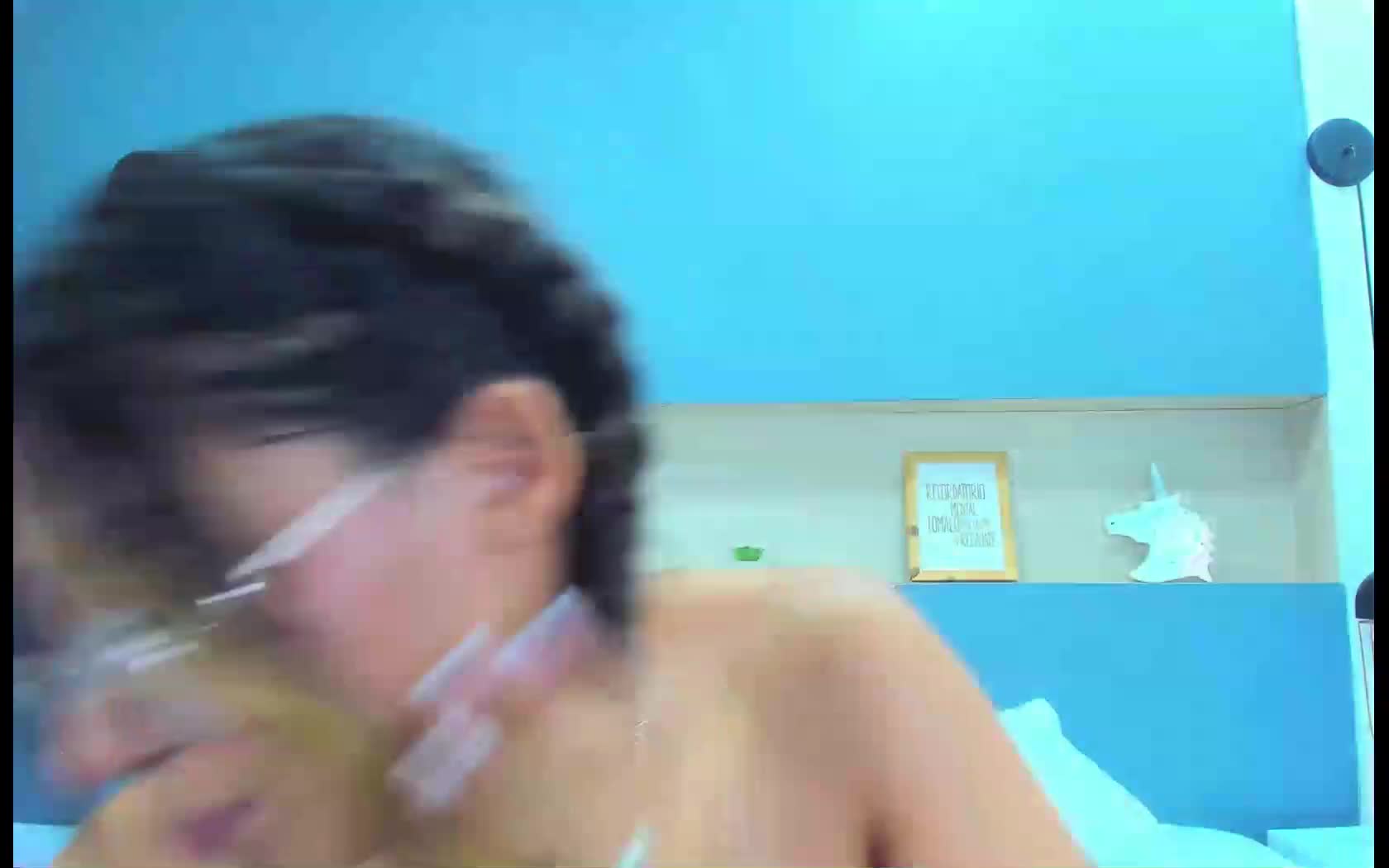 Performer VioletLouis Video 1