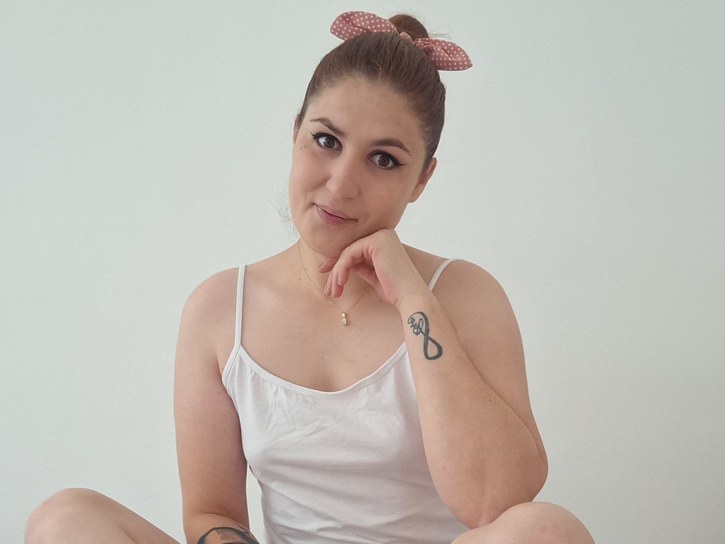 Foto de perfil de modelo de webcam de Nikolle32 