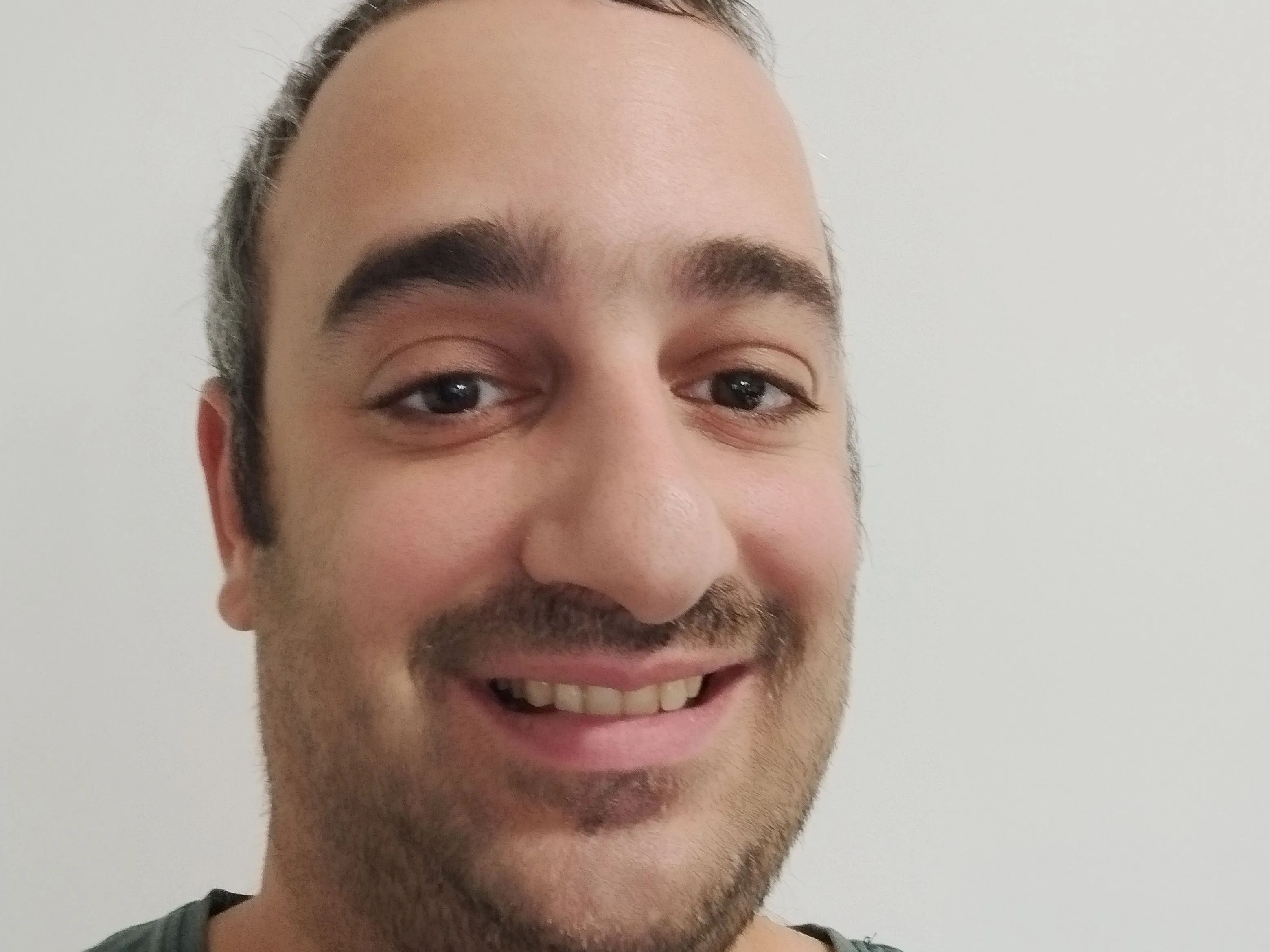 Member198 cam model profile picture