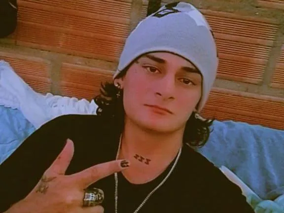 Michaellcano cam model profile picture