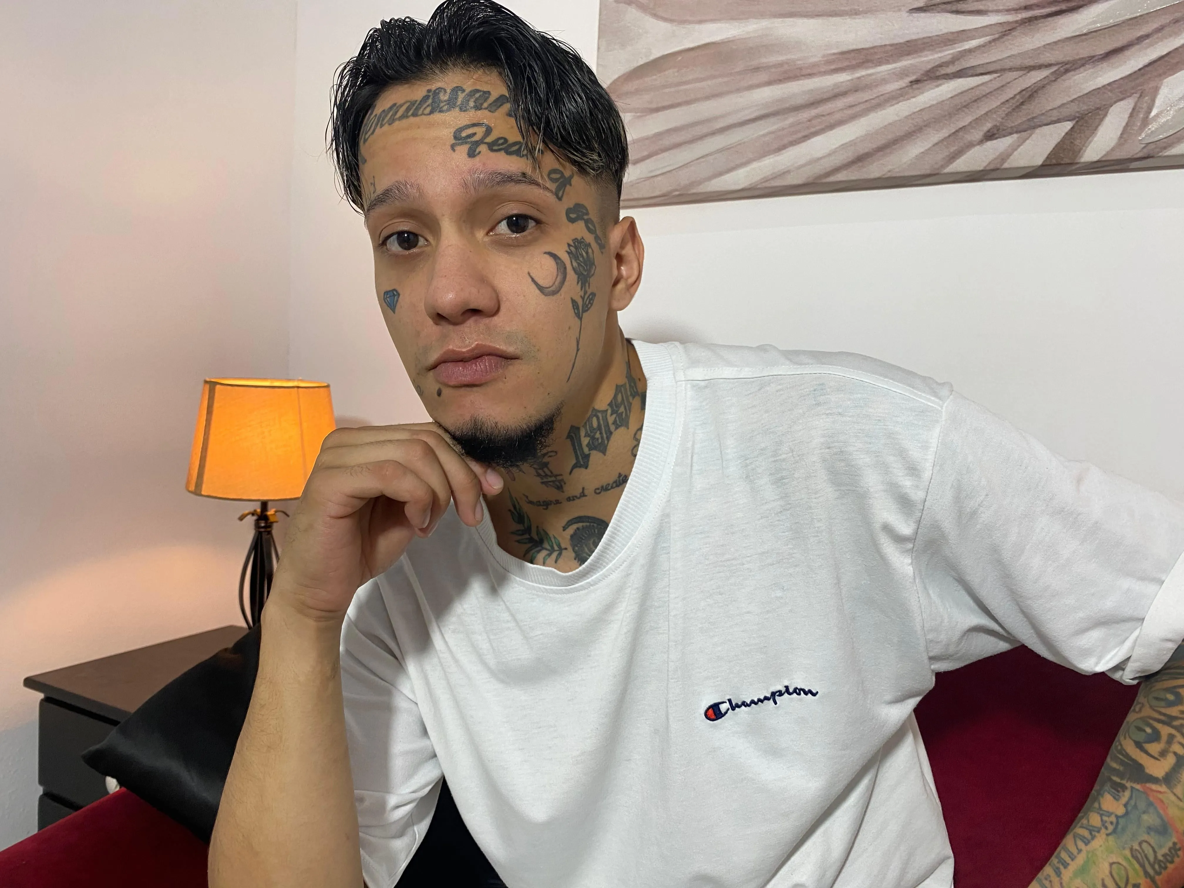 Foto de perfil de modelo de webcam de evilboylatin