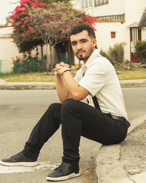 Performer DialexandroJones Photo 8