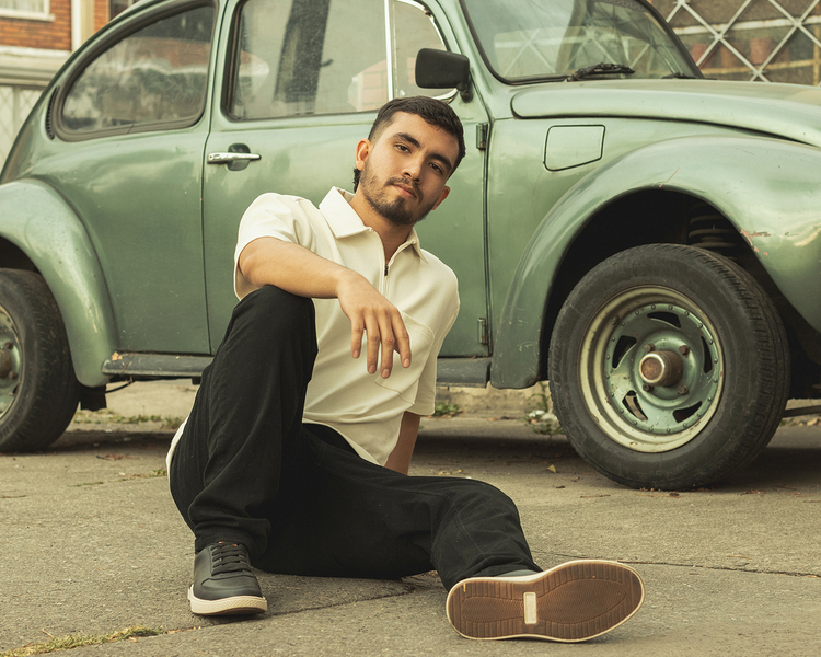 Performer DialexandroJones Photo 3