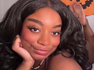 Imagen de perfil de modelo de cámara web de ReneeRobin