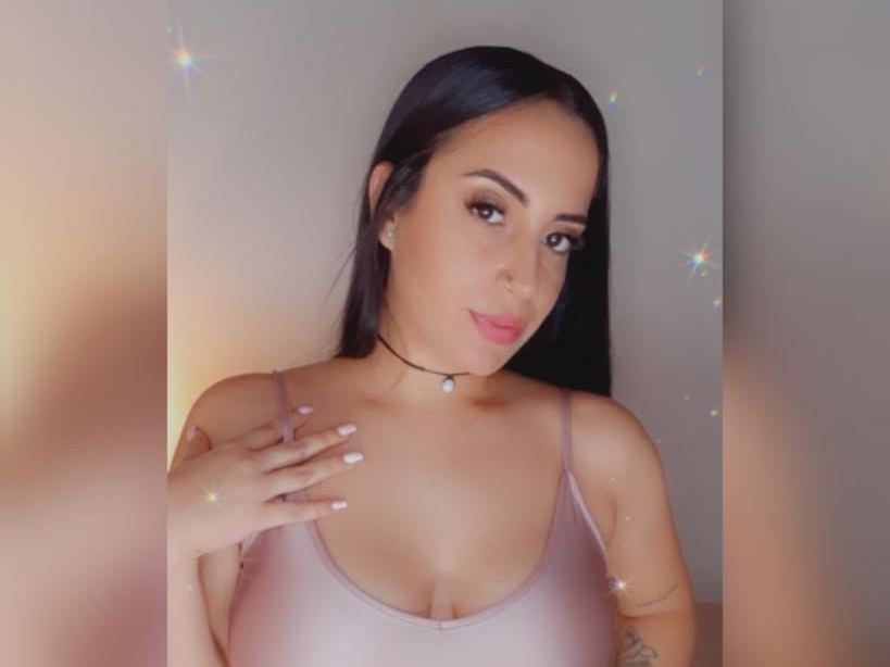 DinnaTowerss profilbild på webbkameramodell