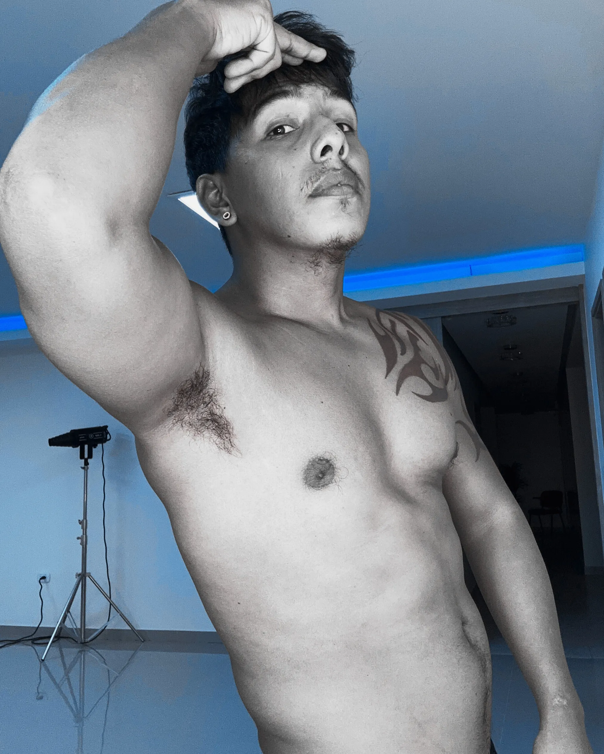 Intérprete YaoiBoy024 Foto 1