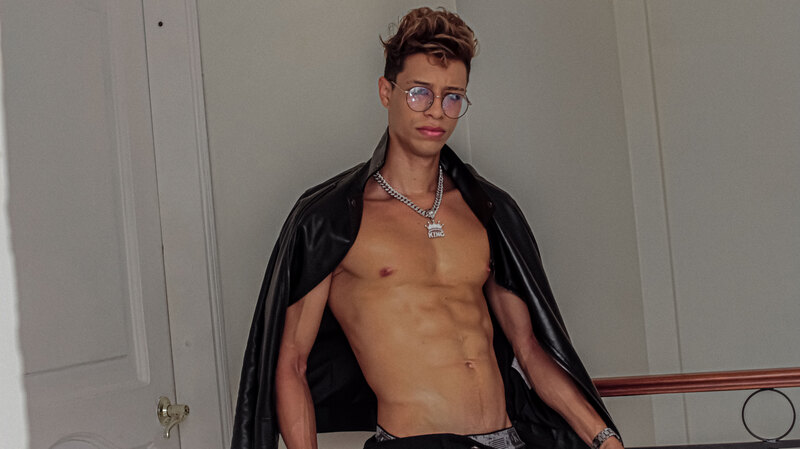 Artista Felmu Foto 3