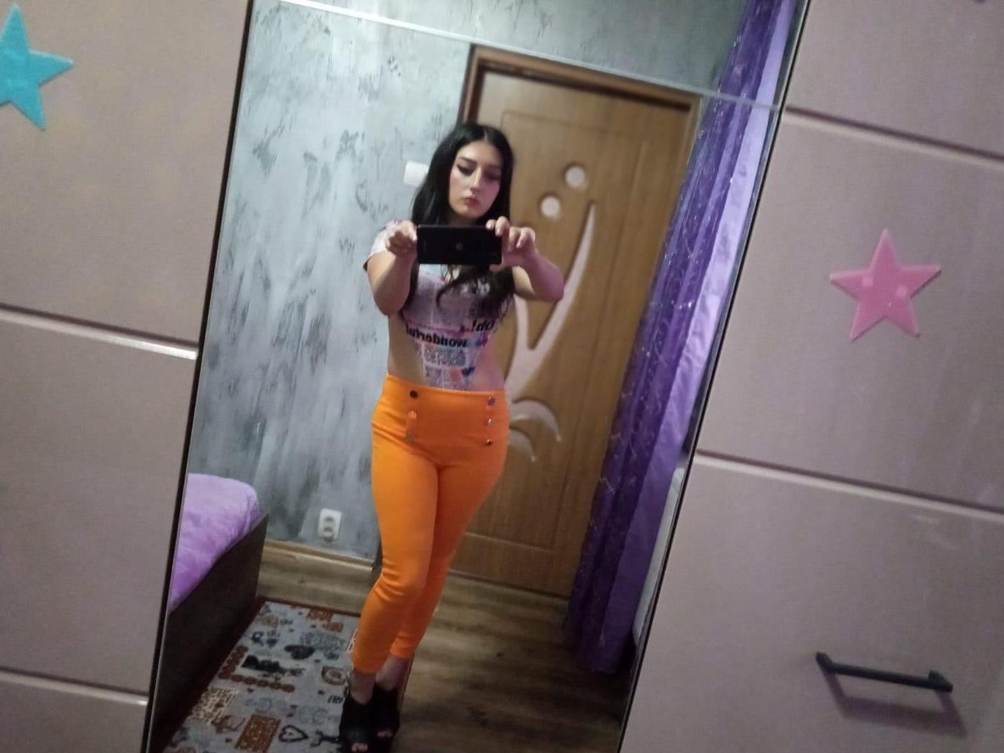 KEIYRRAx cam model profile picture