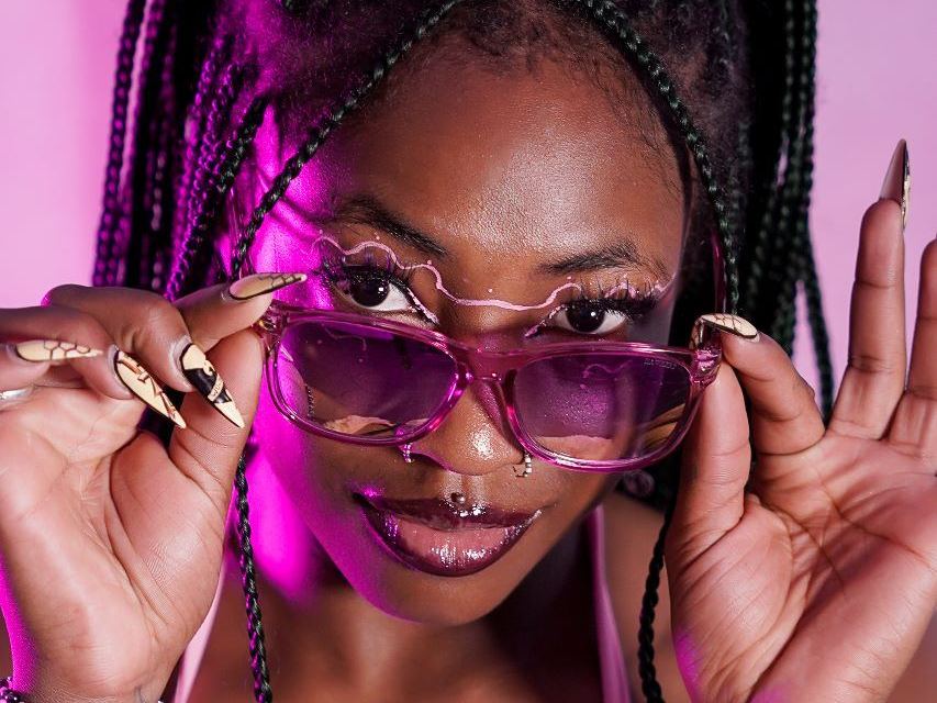 SunnyMoons immagine del profilo del modello di cam