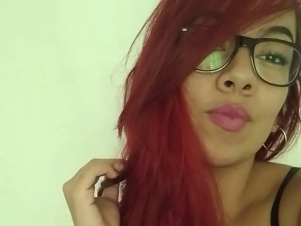 Imagen de perfil de modelo de cámara web de torreskat