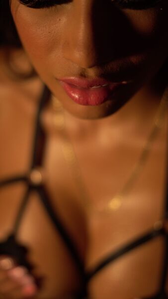Performer LindsayGreenn Photo 7