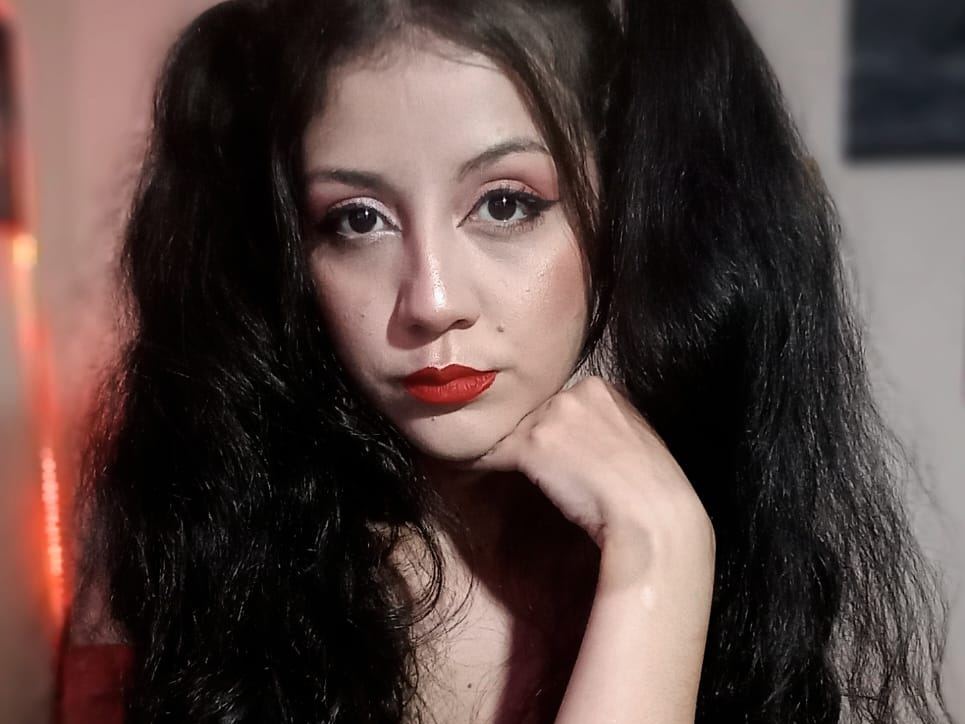 Profilbilde av HANNAHTURNER19 webkamera modell