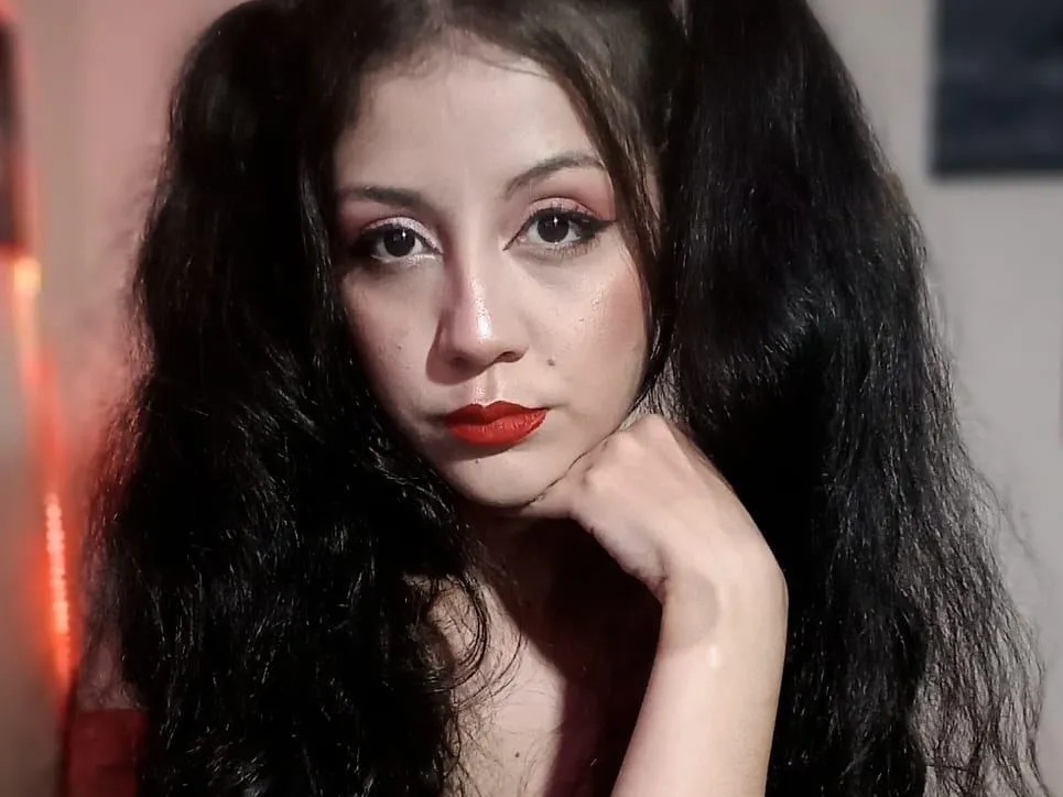 Foto de perfil de modelo de webcam de HANNAHTURNER19