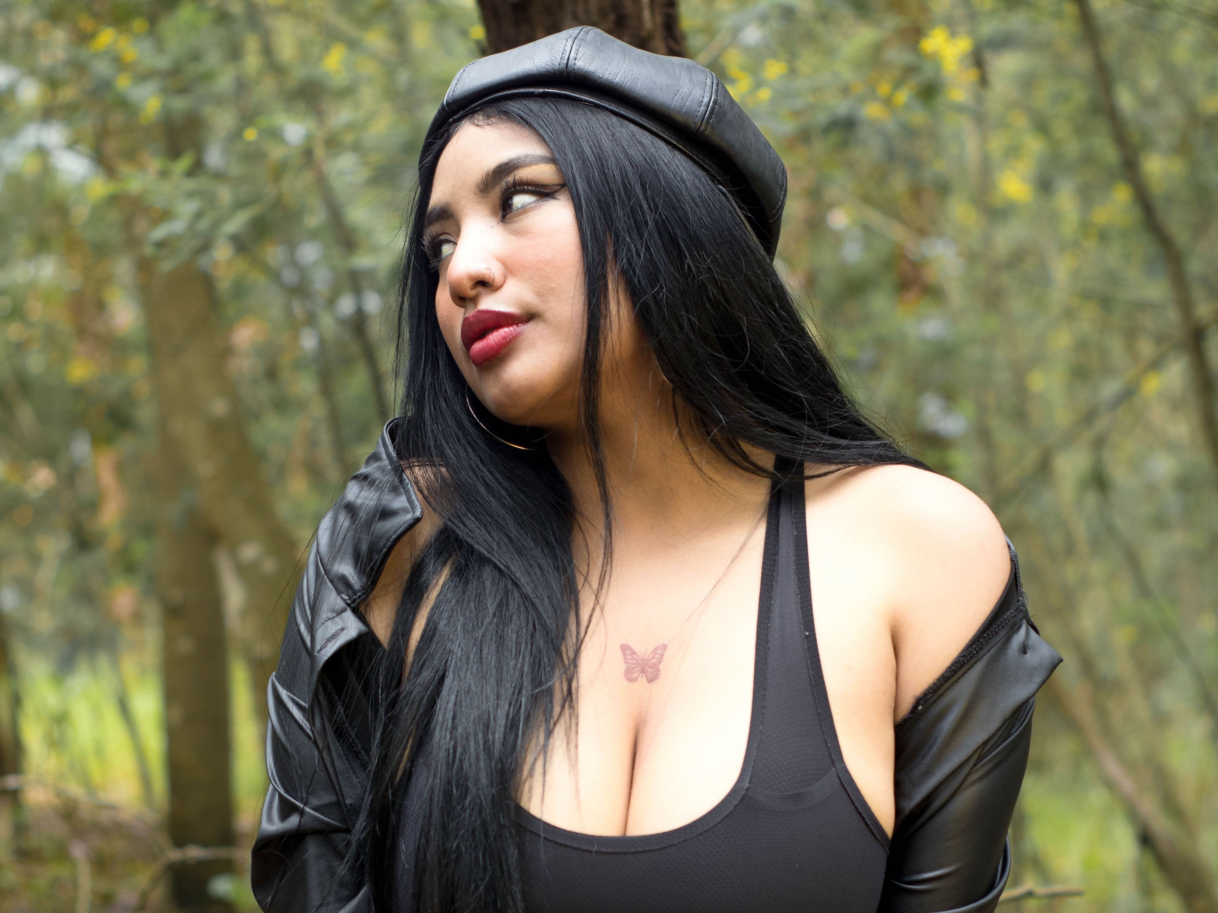 Imagen de perfil de modelo de cámara web de CharlottRose